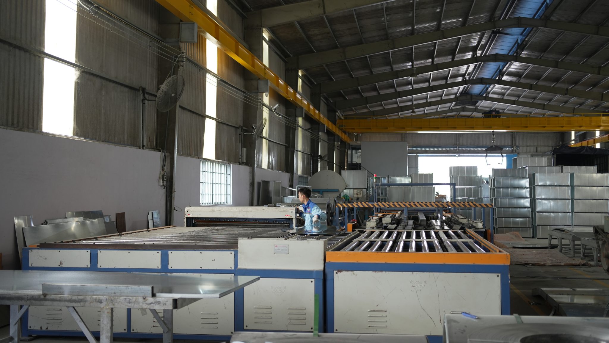 Máy móc hiện đại